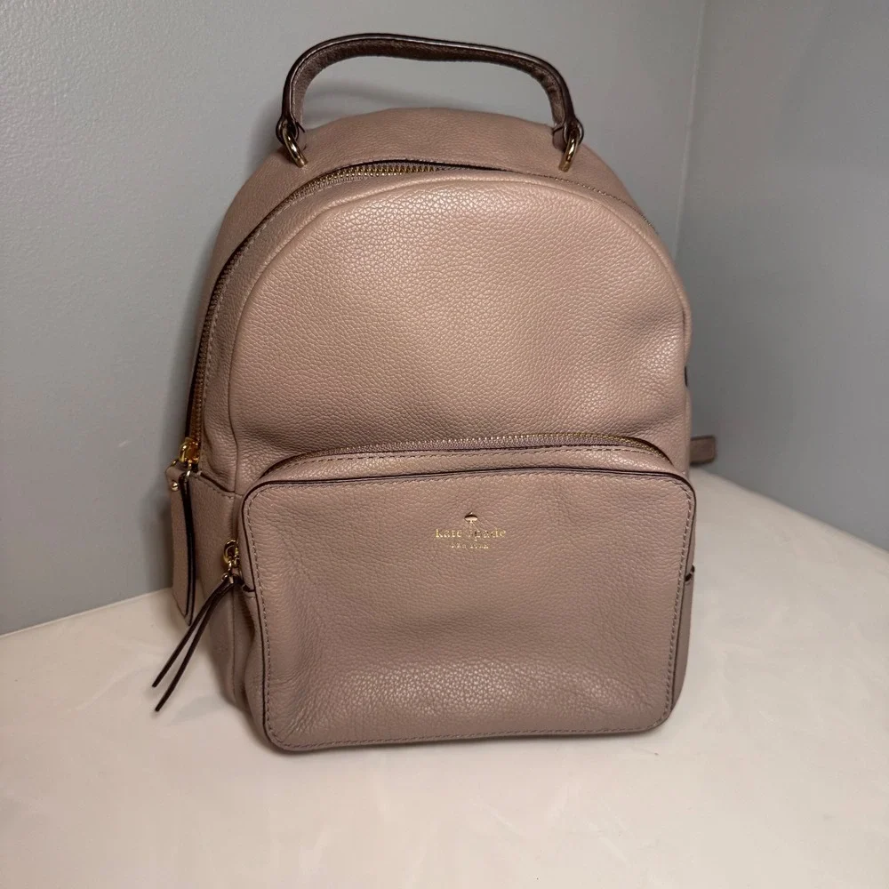 Kate Spade Mini Nicole Taupe Leather Backpack Gold Zip Pebble Minimalist Chic